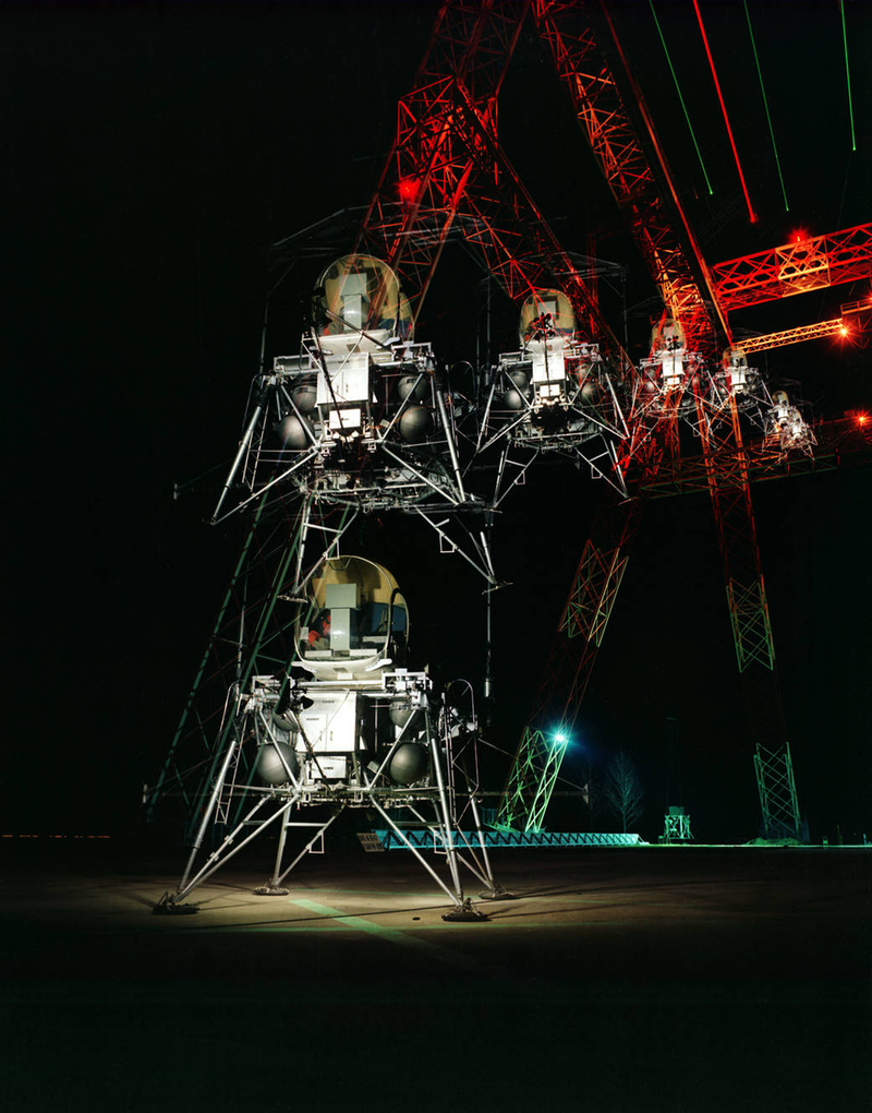 Illustration for article titled These Metal Spiders Taught Astronauts to Land the Lunar Module on the Moon